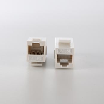 Адаптер RJ-45 Cat.5E KMT 0257841